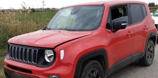 Ροδόπη: Χειροπέδες σε τρεις διακινητές μεταναστών – Στοίβαξε 12 και τους μετέφερε χωρίς δίπλωμα