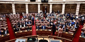 Πιο κοντά η αλλαγή του εκλογικού νόμου μετά τον κατακερματισμό του πολιτικού σκηνικού