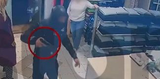 Μενίδι: Ληστεία σε κατάστημα ρούχων – Απείλησε με όπλο παιδί και υπαλλήλους