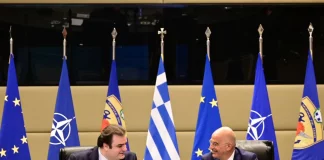 «Δίδυμο» Δένδια – Πιερρακάκη σε πρωταγωνιστικούς ρόλους στο Υπουργικό