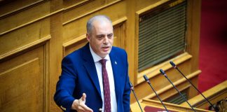 Μετεγκατάσταση σχολείων του Βόλου που είναι χτισμένα μέσα σε ρέματα ζητά ο Κ. Βελόπουλος