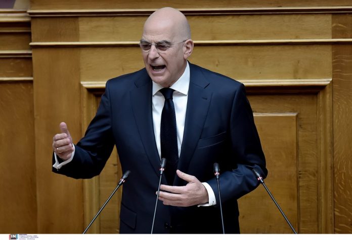Δένδιας: Η χώρα αντιμετωπίζει υπαρκτή και ζώσα απειλή