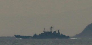 Τρία ρωσικά αποβατικά πλοία εκκενώνουν τις ρωσικές δυνάμεις από την Συρία (φώτο)