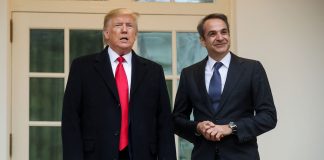 Ο Κ.Μητσοτάκης που γέλαγε με Ν.Τραμπ τώρα δηλώνει: «Εφαλτήριο ανάπτυξης σχέσεων με ΗΠΑ η εκλογή του»!