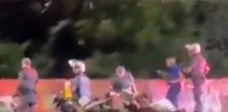 Οργή στη Βραζιλία: Η στιγμή που αστυνομικός ρίχνει άνδρα από γέφυρα