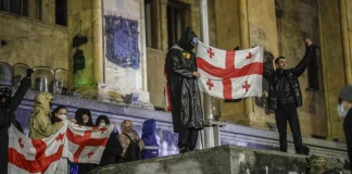 Γεωργία: Ηγέτης της αντιπολίτευσης συνελήφθη – Η Ρωσία μιλάει για απόπειρα ουκρανικού τύπου επανάστασης