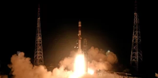 Ινδία: Εκτόξευσε την πρώτη αποστολή πρόσδεσης στο διάστημα με πύραυλο δικής της κατασκευής