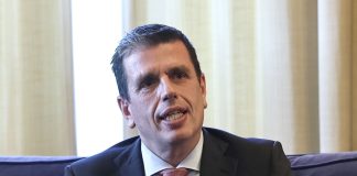 Καιρίδης: Η ΝΔ θα καταστραφεί, αν συνεργαστεί με τον ψεκασμό και τα κόμματα κουκουρούκου στα άκρα