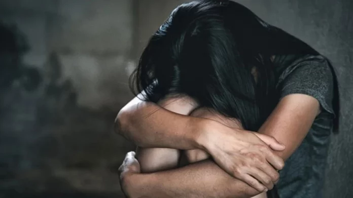 Σοκ στη Ρόδο: 62χρονος έδωσε σε 7χρονη πέντε ευρώ για να τη φωτογραφίσει – Πώς αποκαλύφθηκε το περιστατικό