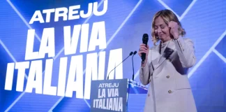 Μελόνι: Χαίρομαι που μιλάω με τον Τραμπ, ο Μπερλουσκόνι θα ήταν περήφανος για την κυβέρνησή μας