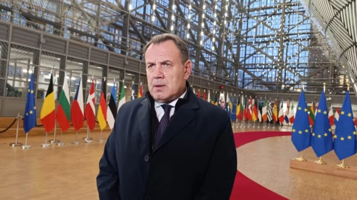 Παναγιωτόπουλος: Σχέδιο εθελοντικών επιστροφών από τη Συρία στη χώρα τους Παναγιωτόπουλος: Σχέδιο εθελοντικών επιστροφών από τη Συρία στη χώρα τους