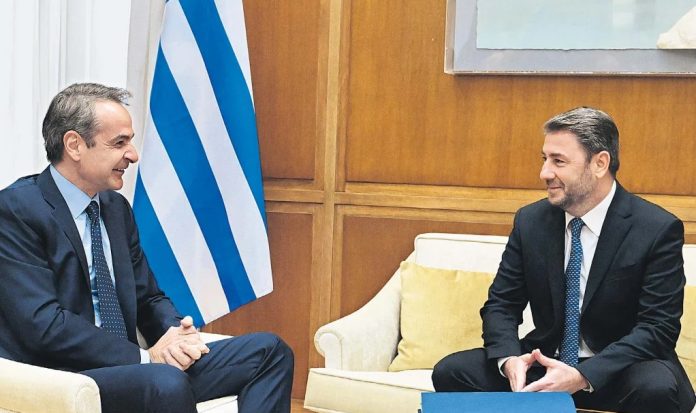 Πράσινο τσάι και συμπάθεια – Ρωγμές στο εσωτερικό του ΠΑΣΟΚ για το «κλίμα συναίνεσης» με τη ΝΔ Πράσινο τσάι και συμπάθεια – Ρωγμές στο εσωτερικό του ΠΑΣΟΚ για το «κλίμα συναίνεσης» με τη ΝΔ