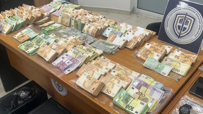 Κύκλωμα πολεοδόμων στη Χαλκιδική: Ελεύθεροι άλλοι 8 κατηγορούμενοι μετά τις απολογίες τους