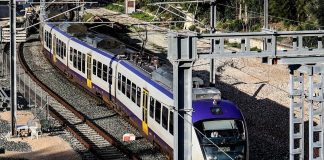 Απίστευτo περιστατικό στον Προαστιακό – Συρμός κινείται ανάποδα και σταματάει μπροστά στο κάγκελο (Video)