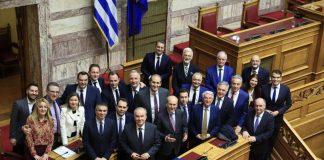 Προϋπολογισμός: Πέρασε το crash test η κυβέρνηση μετά από πενθήμερο σφυροκόπημα