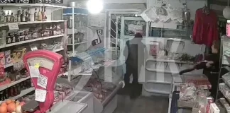 Ρωσία: Ληστής βρήκε τον μάστορά του από 55χρονη – Του πήρε τον όπλο και τον έδιωξε