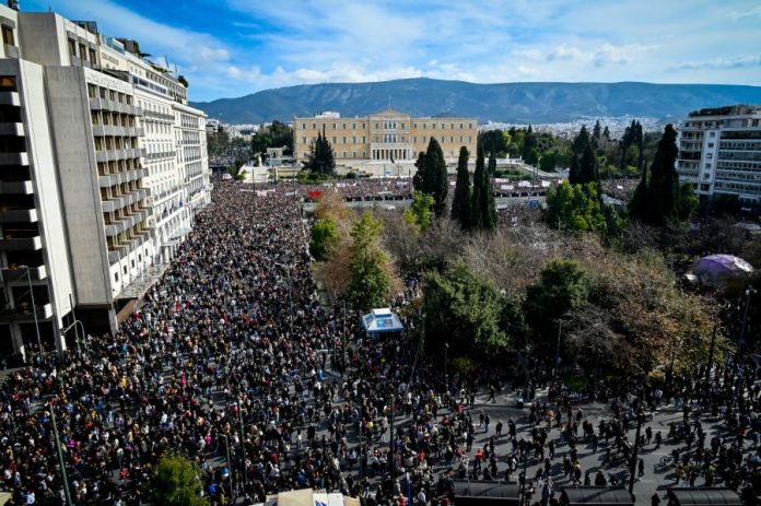 Τα Τέμπη αλλάζουν το πολιτικό σκηνικό
