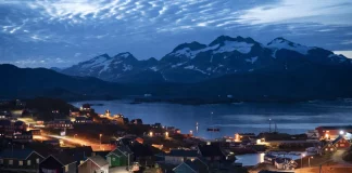 Η Βουλή της Γροιλανδίας ψηφίζει για… ανεξαρτησία από την Δανία!