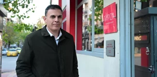 Εκπρόσωπος Τύπου του ΣΥΡΙΖΑ με private ιστοσελίδα; Μια απάντηση επείγει