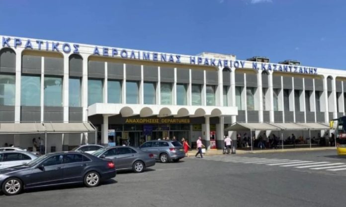 Κρήτη: Δυο πτήσεις προς Αθήνα αναγκάστηκαν να επιστρέψουν λόγω ομίχλης
