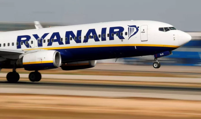 Θρίλερ με πτήση της Ryanair στη Λιθουανία: Δεν μπόρεσε να προσγειωθεί λόγω παρεμβολών στο GPS Θρίλερ με πτήση της Ryanair στη Λιθουανία: Δεν μπόρεσε να προσγειωθεί λόγω παρεμβολών στο GPS