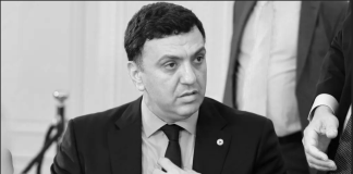 Το πάρτι των 2 δις με το πρόγραμμα ΑΙΓΙΣ, οι συμβάσεις που ακυρώνονται επειδή «μυρίζουν» και ο Κικίλιας που «πετάει χαρταετό»