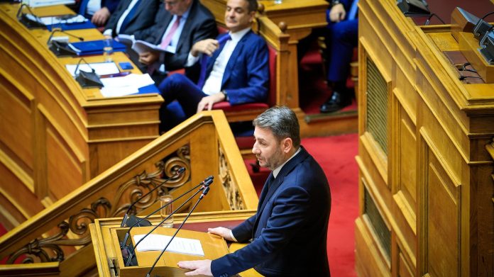 ΠΑΣΟΚ: Η σύγκρουση Ανδρουλάκη με Μητσοτάκη ευκαιρία για να ξεπεραστεί η «θολούρα» για τις μετεκλογικές συνεργασίες