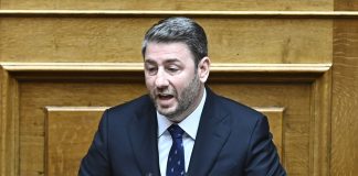 Επίθεση Ανδρουλάκη κατά της κυβέρνησης για την τραγωδία των Τεμπών: «Είναι ικανοί για όλα μπροστά στον φόβο να χάσουν την εξουσία»