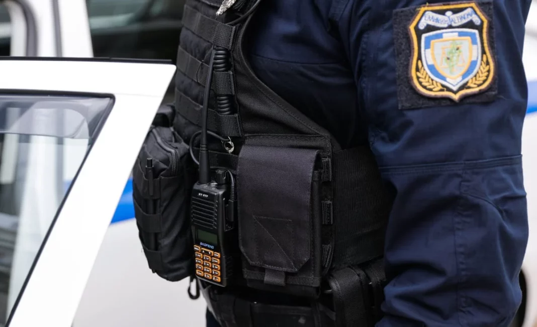 b8de1e5e20051676248b4680e10f7bc0_XL