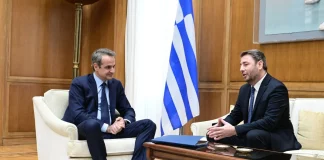 Η «μάχη του Κέντρου»: Πίσω από το ξαφνικό σκληρό ροκ μεταξύ ΝΔ και ΠΑΣΟΚ