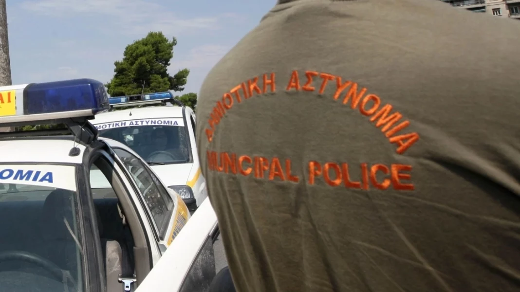 dimotiki_astynomia_thes