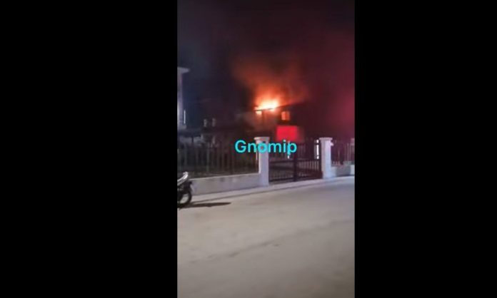 Φωτιά σε σπίτι στην Πάτρα – Ξεκίνησε από τζάκι