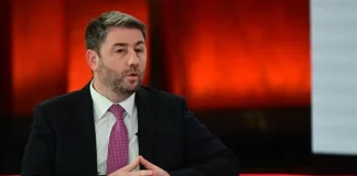 ΠΑΣΟΚ: Στάση αναμονής από Ανδρουλάκη για τον Πρόεδρο της Δημοκρατίας