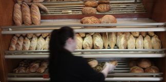 Πτολεμαΐδα: Ανήλικος προσποιούμενος τον πελάτη άρπαξε 500 ευρώ από αρτοποιείο