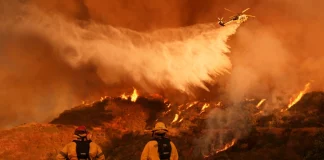 Φωτιές στην Καλιφόρνια: Στους 16 αυξήθηκαν οι νεκροί, ανεξέλεγκτα τα μεγάλα μέτωπα, πάνω από 12.000 τα σπίτια που κάηκαν