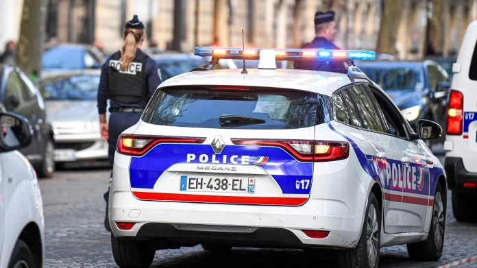 Μητέρα στη Γαλλία κατηγορείται ότι βασάνισε την 13χρονη κόρη της μέχρι θανάτου – «Μισούσε τον πατέρα του παιδιού» Μητέρα στη Γαλλία κατηγορείται ότι βασάνισε την 13χρονη κόρη της μέχρι θανάτου - «Μισούσε τον πατέρα του παιδιού»