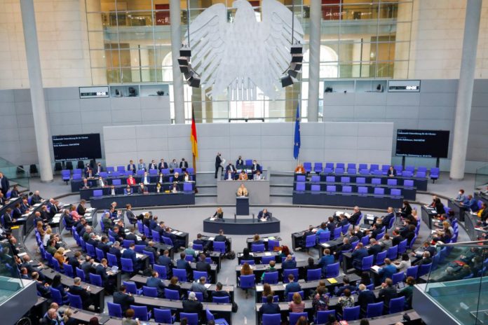 Γερμανία: Πολλοί Γερμανοί είναι δυσαρεστημένοι με την κατάσταση της δημοκρατίας