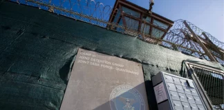 Έντονη αντίδραση της Κούβας στο σχέδιο του Τραμπ να φυλακιστούν μετανάστες στο Γουαντάναμο: «Πράξη βαρβαρότητας»