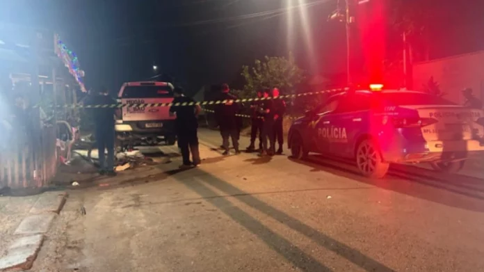 Δεκατρείς νεκροί σε συγκρούσεις συμμοριών στην πόλη Πόρτο Βέλιο της Βραζιλίας – Βίντεο Δεκατρείς νεκροί σε συγκρούσεις συμμοριών στην πόλη Πόρτο Βέλιο της Βραζιλίας - Βίντεο