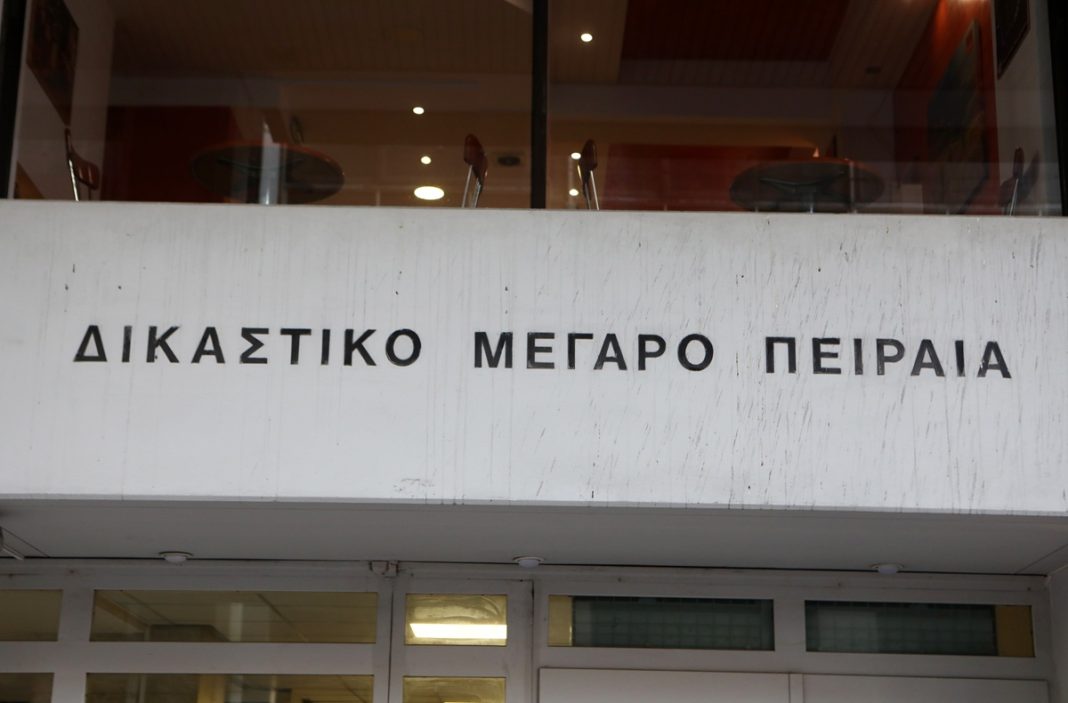 ÅÊÄÉÊÁÓÇ ÔÇÓ ÕÐÏÈÅÓÇÓ ÈÁÍÁÔÏÕ ÔÏÕ 36×ÑÏÍÏÕ ÁÍÔÙÍÇ ÊÁÑÃÉÙÔÇ ÌÅÔÁ ÁÐÏ ÐÔÙÓÇ ÁÐÏ ÔÏÍ ÊÁÔÁÐÅËÔÇ ÔÏÕ Å/Ï ÐËÏÉÏÕ Blue Horizon ÓÔÏ ËÉÌÁÍÉ ÔÏÕ ÐÅÉÑÁÉÁ