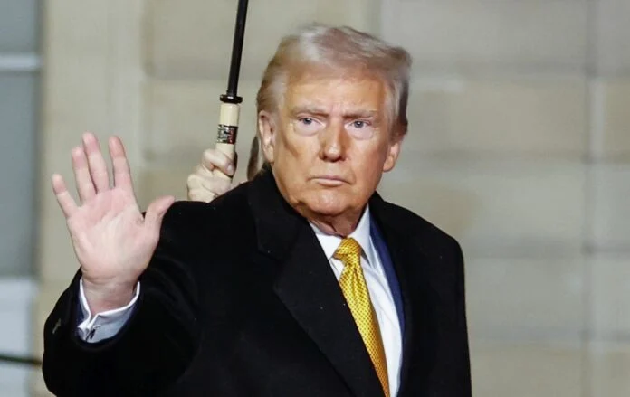 trump_donald4-696x439