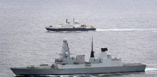 Σε βρετανικά ύδατα ρωσικό κατασκοπευτικό πλοίο – «Ξέρουμε τι κάνετε» το μήνυμα στον Πούτιν