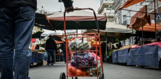 Θεσσαλονίκη: Η τραπεζική απάτη που στήθηκε σε λαϊκή – Πώς «αδειάζουν» λογαριασμούς οι επιτήδειοι