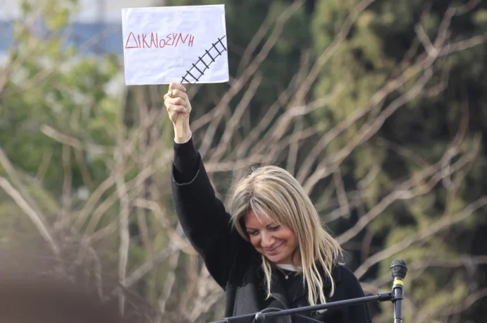 Διχασμός για την Καρυστιανού στην ομογένεια