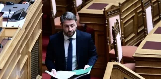 ΠΑΣΟΚ: Στήνει παγίδα στην κυβέρνηση με την Προανακριτική για Τριαντόπουλο