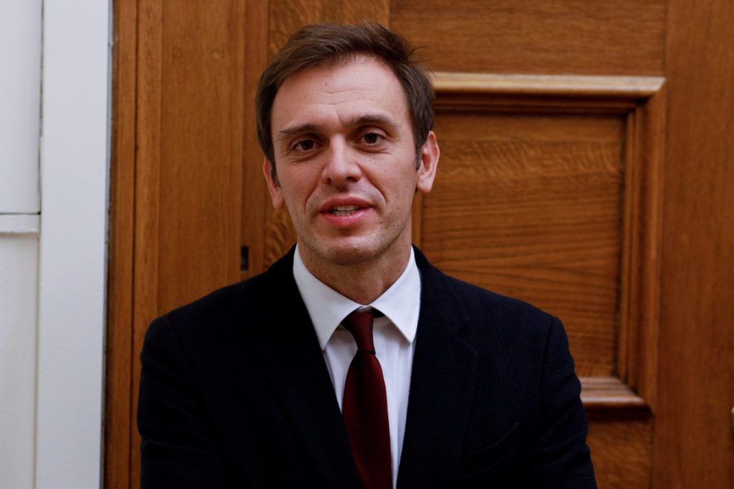 5485353-scaled-1-1536x1024