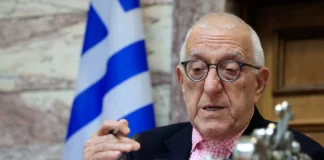 Η Βουλή ανακαινίζει την Φιλελλήνων