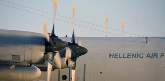 Τι συμβαίνει με τα C-130 της Πολεμικής Αεροπορίας, και μεταφέρθηκε με την Aegean η ΕΜΑΚ στη Σαντορίνη;