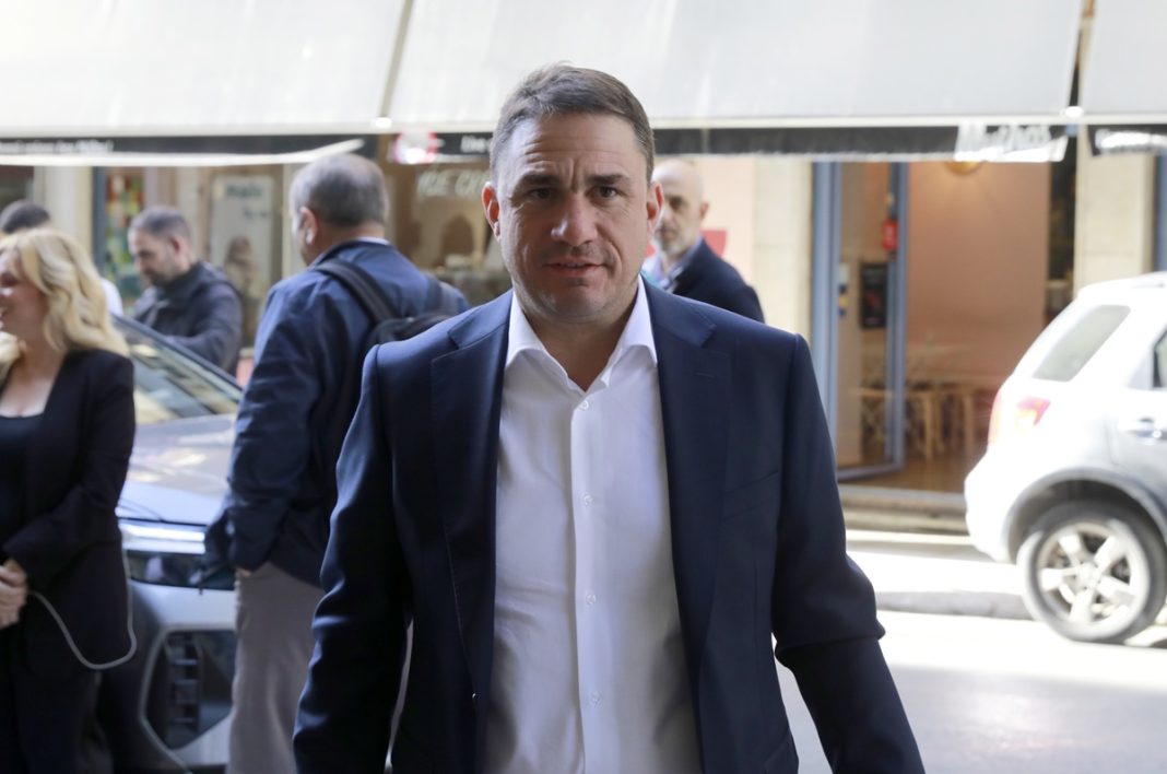 ÓÕÍÅÄÑÉÁÓÇ ÔÏÕ ÓÕÍÔÏÍÉÓÔÉÊÏÕ ÐÏËÉÔÉÊÏÕ ÊÅÍÔÑÏÕ ÔÏÕ ÐÁÓÏÊ - ÊÉÁË ÕÐÏ ÔÏÍ ÐÑÏÅÄÑÏ ÔÏÕ ÊÏÌÌÁÔÏÓ ÍÉÊÏ ÁÍÄÑÏÕËÁÊÇ <br><br>