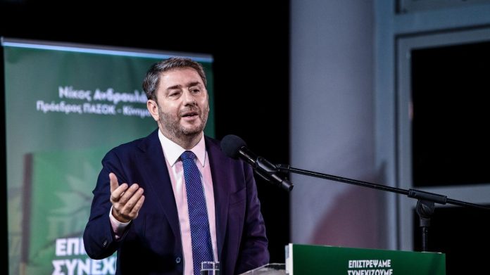ΠΑΣΟΚ: Οι πρώτες «μεταγραφές» του Νίκου Ανδρουλάκη – Ξεκινούν τα περιφερειακά συνέδρια